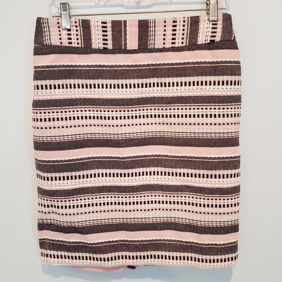 LOFT Dresses & Skirts - LOFT skirt, black, pink & white, size 6, E…